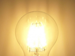 Žárovka LED E27 DIMF8W FILAMENT