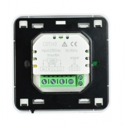 Prostorový dotykový termostat programovatelný se 2 senzory